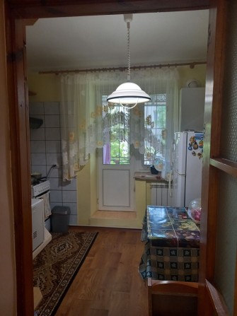 Здається 1 кімната у 2-х кімн кв-рі по вул. Лавріщева - фото 1