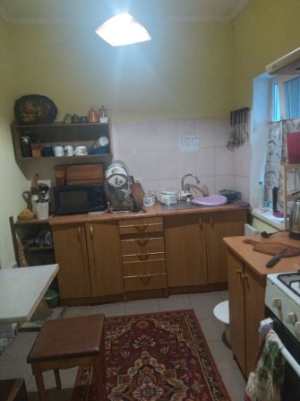 Здам кімнату у центрі для двох дівчат працюючих чи студенток. - фото 1