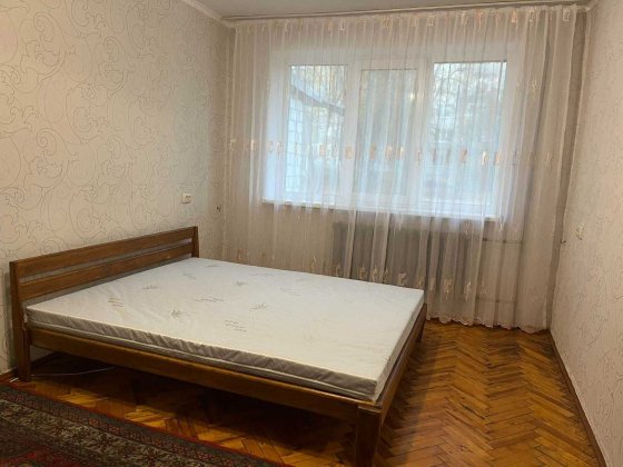 Оренда кімнати в 2 кк квартирі , проспект Космонавтів, Ортопед ліжко Винница