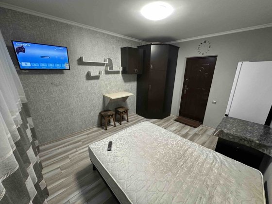 Довгострокова оренда кімнати в гуртожитку, Л. Ратушної