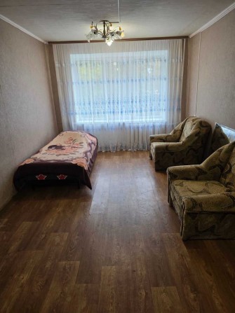 Оренда кімнати в гуртожитку   Надпільна, 530 - фото 1