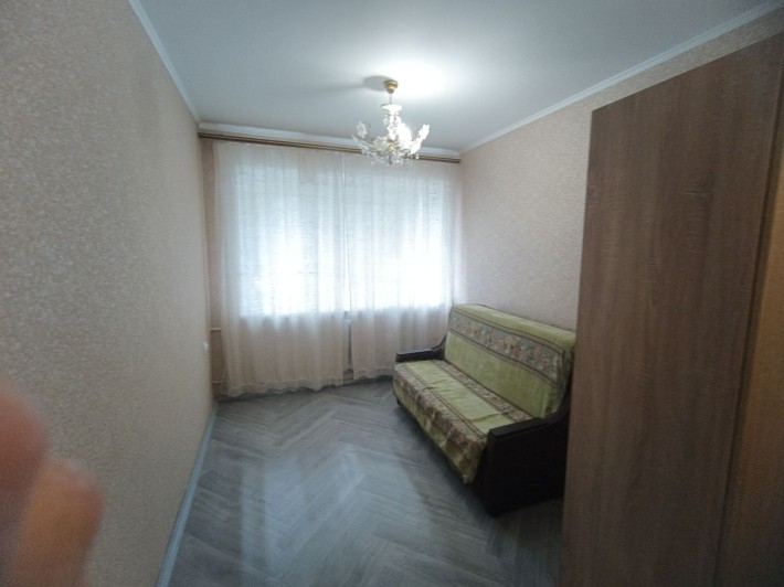 Здам.Супер! Кімнату в гуртожитку.Хмельницьке шосе.Вільно. - фото 1