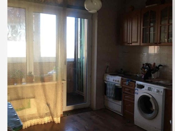 Здається окрема кімната м.Чернігівька.Без господарів. Київ