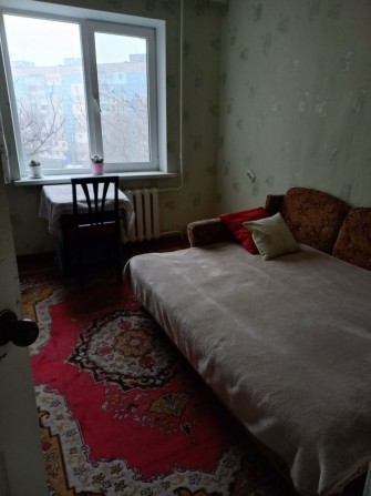 Сдам комнату на ЖМ ПАРУС - фото 1