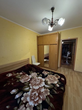 Харківська, світла кімната із зручним ліжком, 7хв метро! - фото 1