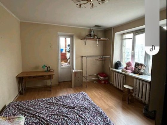 Кімната для дівчини вул.Тихого .4500 грн Киев