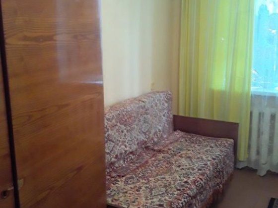 Аренда комнаты в общежитие со своей кухней.