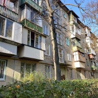 Продаж просторої 3 кімнатної квартири на бульварі Верховної Ради, 29а Киев