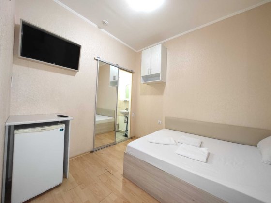 Хозяин!Комнаты в центре Одессы, долгосрочно, 7500 грн.