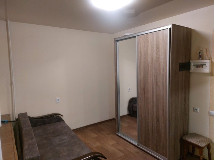 Сдам Гостинку возле Медкомплеса - фото 1