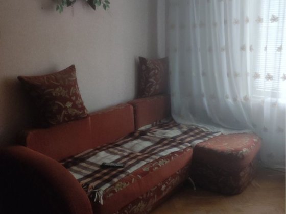 Здається кімната на Троєщині Киев