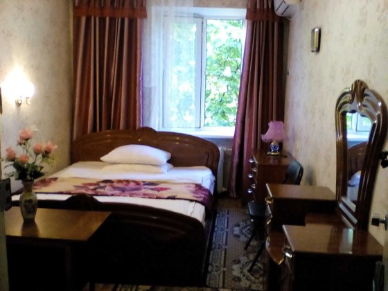 Сдам комнату долгосрочно  одной девушке  возле Киевского рынка Одеса