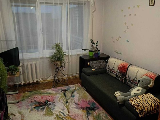 Оренда ізольованої кімнати вул Наукова - Пулюя Львов