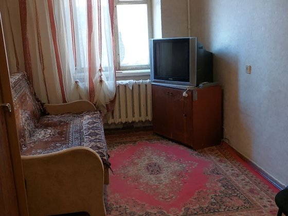 Оренда кімнати в коммуні на Космонавтів [7роддом(