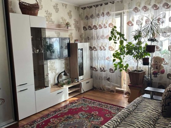 Оренда кімнати ( під ключ) фактично 1-на квартира Киев