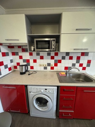 Сдам гостинку ул. Клочковская, Сосновая Горка - фото 1