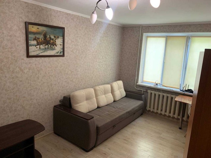 Без господарів.Кімната на Оболоні. Метро Мінська-10хв. Л.Лук'яненка,1б - фото 1