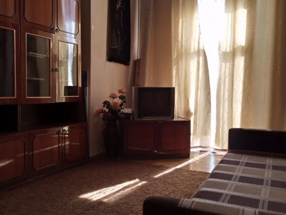 Оренда кімната окрема 18 кв. Шота Руставелі Киев