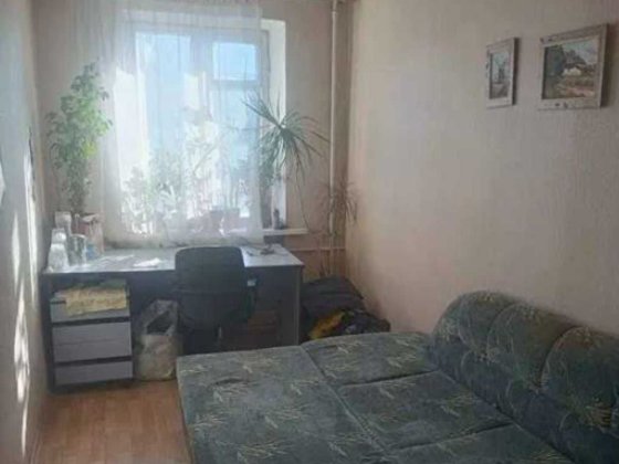 Здається кімната на Нивках Київ