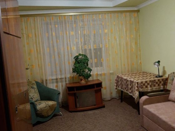 Здається окрема кімната без посередників Киев