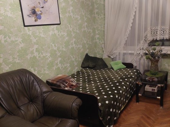 Сдам комнату в 2- х комнатной квартире с хозяйкой с предоплатой 10 мес Київ