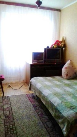 Здам кімнату для дівчини вул.Святошинська 6,метро Святошин - фото 1