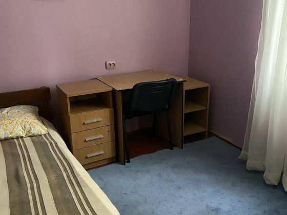 Без хозяев сдам комнату в частном доме,Хотов Хотов