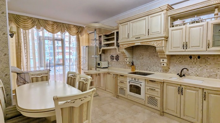 Уютная квартира в двумя спальнями в Аркадии. - фото 1