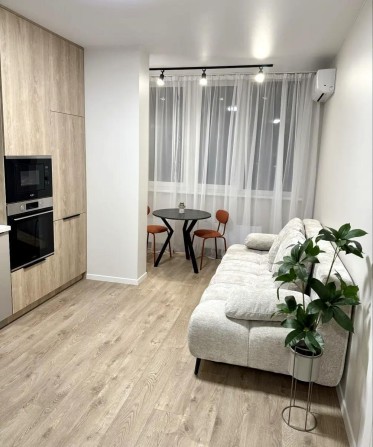 Продається 1-кімнатна квартира 47 м2 ЖК "Окланд" проспект Повітряних сил України Соломянський район - фото 1