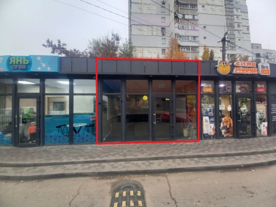 Нове Оренда Приміщення на червоній лінії біля "Варусу", Проспект Миру