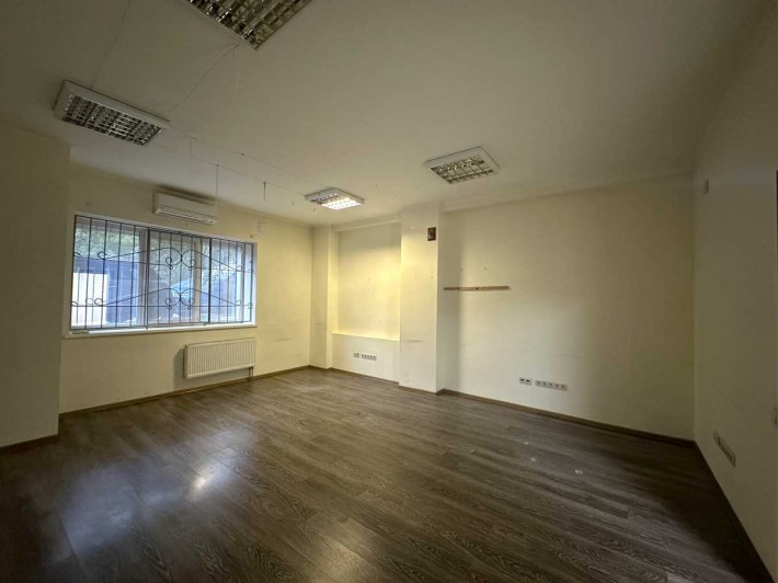 Приміщення вільного призначення, будівлі Київ, Печерський, 1250 $/міс... - фото 1