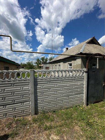 Продам газіфікований будинок в центрі міста Олександрії - фото 1