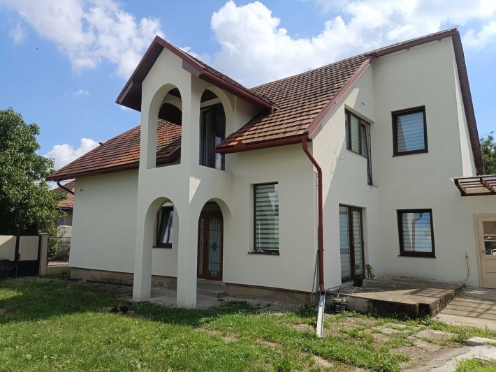 СУЧАСНИЙ, СТИЛЬНИЙ, новий 2-х поверховий будинок з АВТОРСЬКИМ РЕМОНТОМ - фото 1