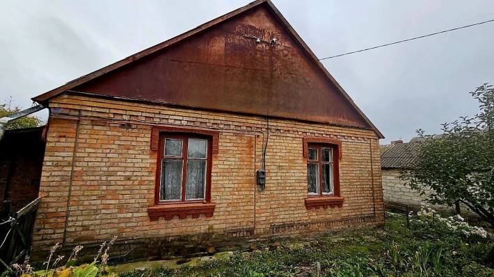 Будинок р-н стомат.поліклініки - фото 1