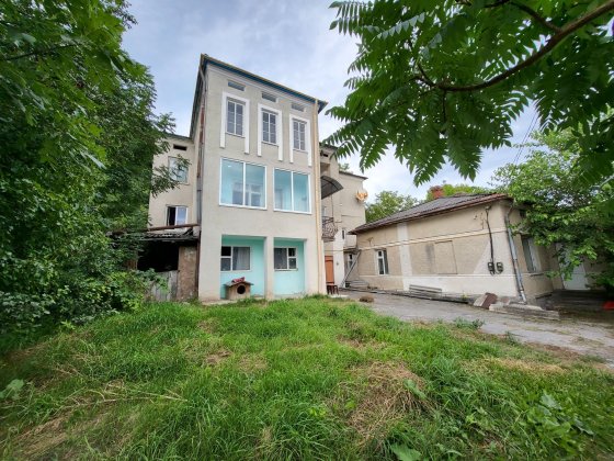 Знижена ціна Продається будинок в центрі Бережан можливий обмін Бережаны