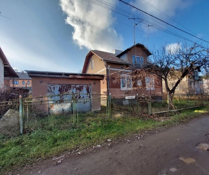 Продаж 6-кім. будинку 147.6 м.кв., пров. Робітничий - фото 1