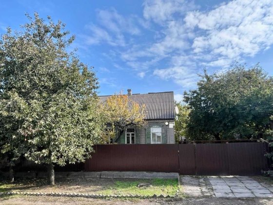 Дом ул. Маршевая район 10-й школы Каменское