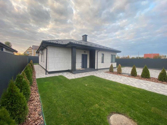 Продається будинок з ремонтом - фото 1