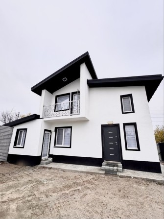 Дом с новым ремонтом и мебелью, район Чайки - фото 1