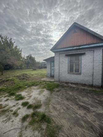 Продаж дачі біля води - фото 1