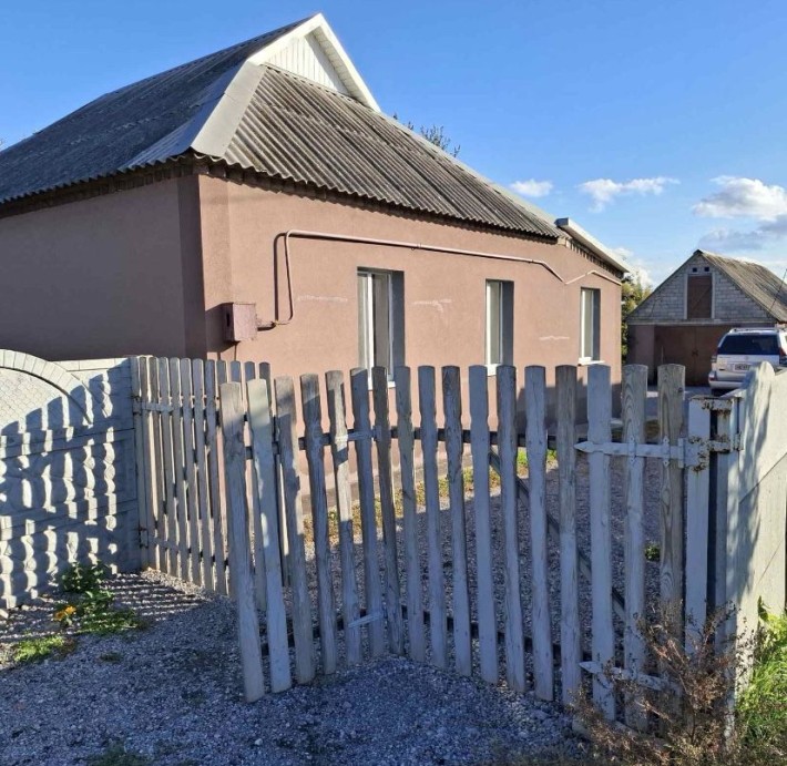 Продам 3-кімнатний будинок - фото 1