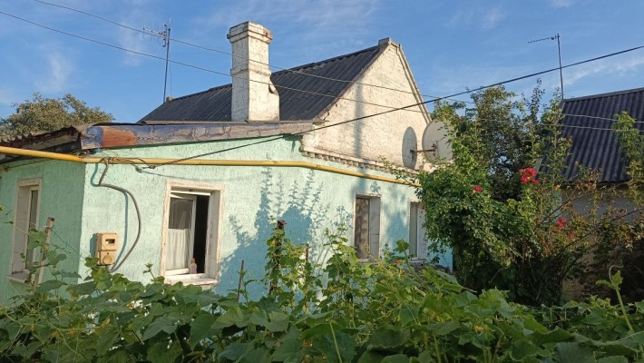 Дом р-н Димитрова + гараж - фото 1