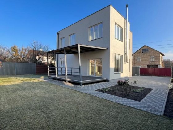 Приватний будинок Київ,  Садова (Оболонь) Вишгород