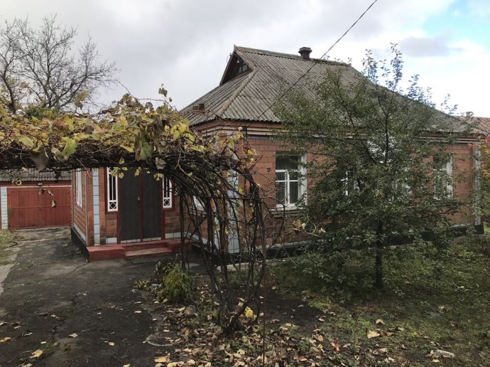 Продається будинок м Городище , Черкаська область . - фото 1