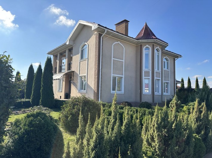 Дом для большой семьи 5 спален. Гараж на 2 авто - фото 1