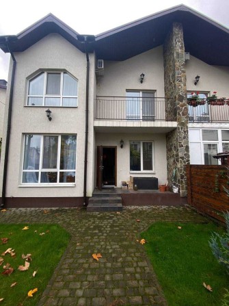 Продається таунхаус з якісним ремонтом в Гостомелі біля Фори та парку - фото 1