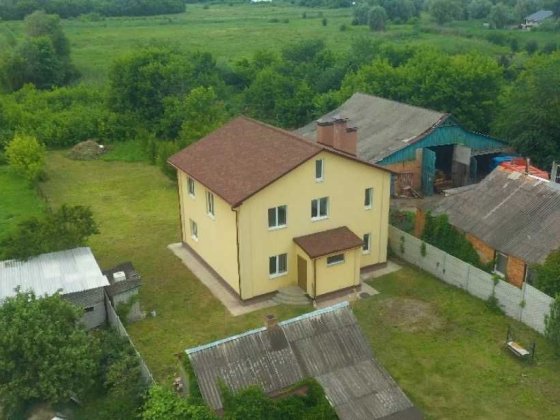 Дом в центре Дергачей Дергачі