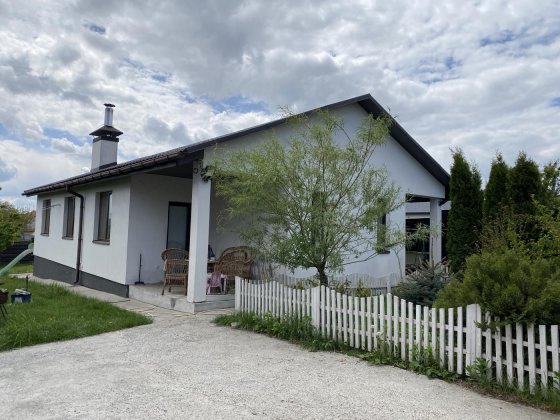 Будинок 95 м², 3 кімнати, 5,64 сотки – Гостомель Гостомель