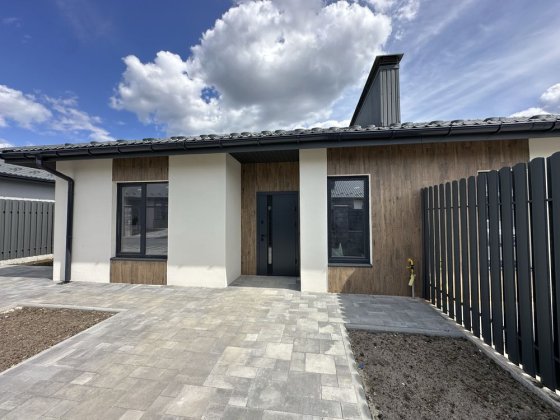 Таунхаус з Центральними коммунікаціями! РОЗТЕРМІНУВАННЯ Гостомель