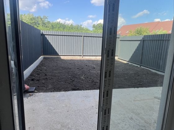 55000$ таунхаус з окремим переднім та заднім подвірям!